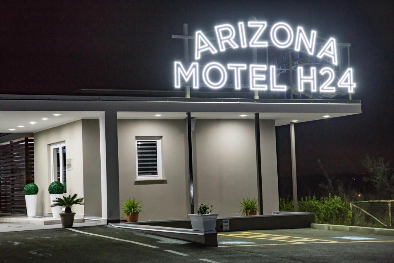 Arizona Motel Castel Volturno Extérieur photo